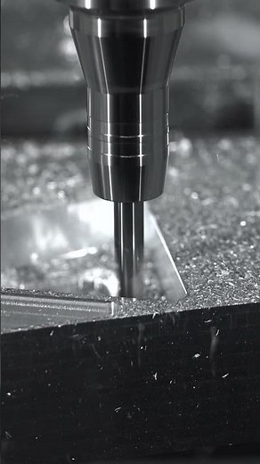Experience the power of 5-Axis milling | Mastercam