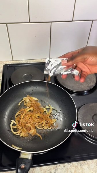 Izandlazentombi on TikTok