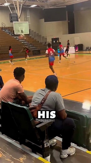Son's biggest dunk attempt BACKFIRED in front of mom 💀 #shorts