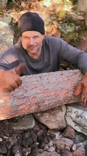 Roland's Famous Rockhouse Shelter Build from Alone (Part 2)