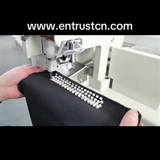 Industrial Button Sewing Machine
