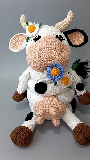 Crochet milk cow stacking toy 🐄#crochet #cowcrochet #cow #cows #flower #amigurumi #crochetforbaby #crochetlover #amigurumidesign #yarnlovers #Handmade #yarnlove #cute #diy #handmadeplushies #crocheting #kawaii #yarn #stacking #amigurumiaddict #plushies #StackingRings #amigurumilove #crochetpattern #amigurumitoy #crochetaddict #amigurumicrochet | Crochet Creator