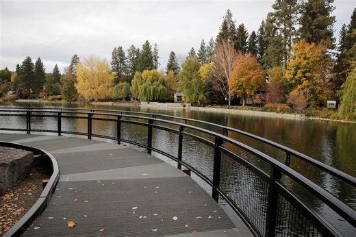 Oregon town among 25 adult spring break 2025 destinations recommended by travel magazine