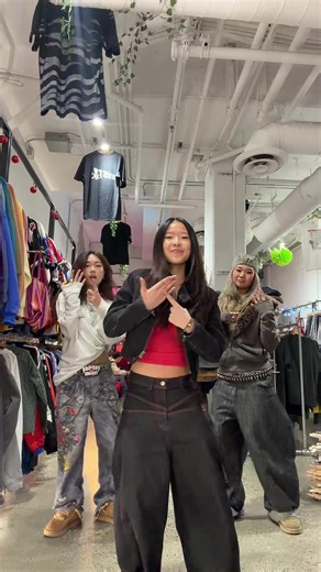 my jeans from @Thesupermade Shop use code FLO15 for 15% off!! dc @Zoe Baptiste | @angelina has inexplicable swag @ami #fyp #dance #thesupermade #trending #van