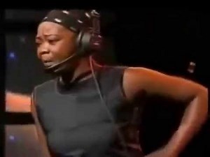 Uyang' embarasa Brenda Fassie