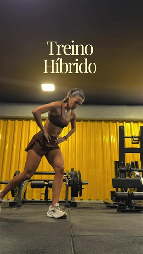 Treinão híbrido de pernas 1h: 560 kcal com pesos livres