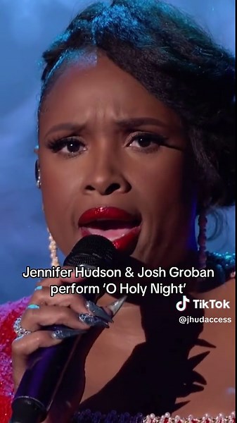 Even though Christmas is over we had to share this performance! #jenniferhudson #joshgroban #jhud #vocals #christmas #oholynight