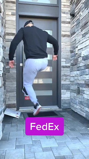 Amazon Prime vs UPS vs FedEx: Which courier do you prefer? #amazonprime #amazon #ups #fedex #amazonprimevsupsvsfedex #homedelivery