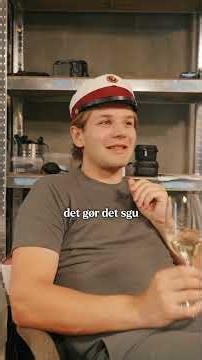 Dag 26 af at servere en blinder for vores sommelier, indtil han gætter den🍷