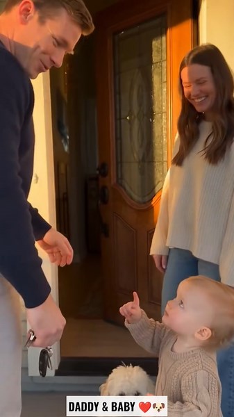 🥹❤️ Baby’s Sweetest Moment with Dad, Mom & Puppy! 🐶👶 | Cute Family Shorts #Shorts #viral #trending