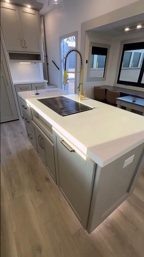 2026 Brinkley Model Z 2900