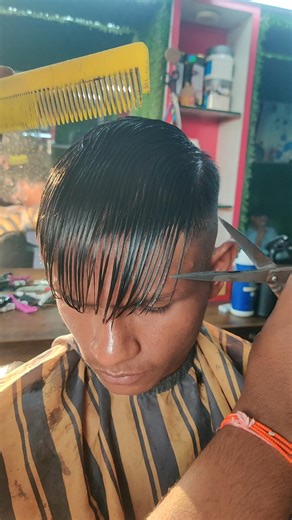 1.7K views · 21 reactions | Slope Haircut Karne Ka aasan Tarika | Tutorial Step By Step | Yo Yo Honey Singh Fan's | Facebook