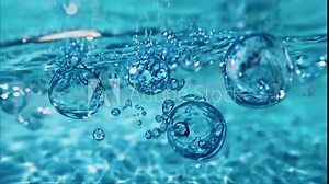 Mesmerizing 4k Video of Underwater Bubbles Rising in Crystal-Clear Pool