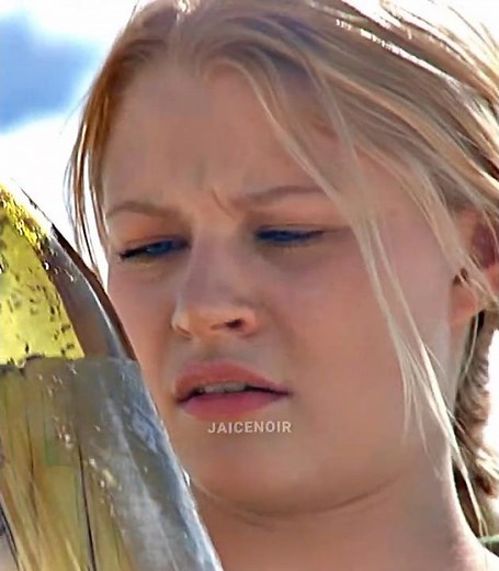 Claire Realizes 😳 | Lost S2E4 #Shorts