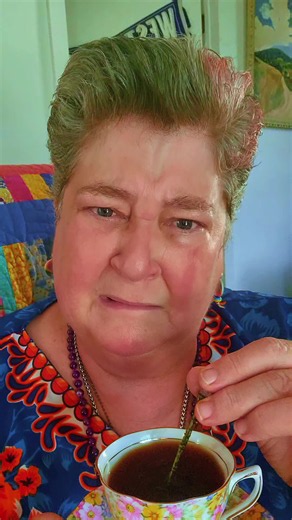 #gettinmyfatbitchon® #northomahacatlady® #derpgoesthemaga #tesco #turnip