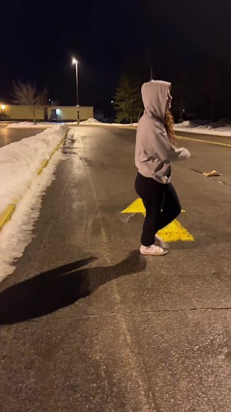 almost got stranded in the parking lot🫡 #fyp #prettyboyflow