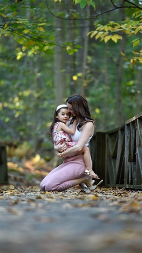 Sarah Funk | NYC On-Camera Host on Instagram: "POV: When your tiny NYC tour guide has opinions, zero filter, and a surprisingly solid grasp of traffic laws. #ToddlerTakesTheBigApple #AreYouKiddingMeAgain #BroccoliStore 🥦🚦🗽”​​​​​​​​​​​"