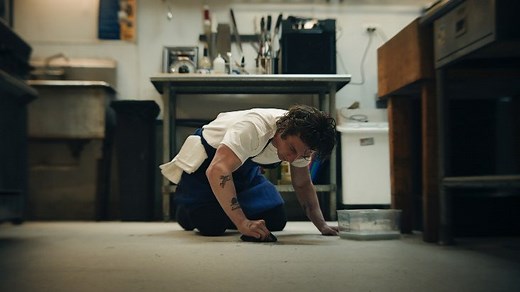 ‘The Bear’ Trailer: Jeremy Allen White’s Chef Takes Over Family Sandwich Shop In FX Comedy