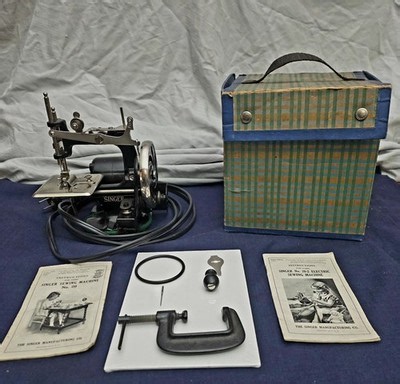 Singer Model 20-2 Electric Miniature Sewing Machine | eBay