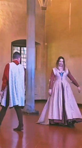 Practicing a 15th-century Italian dance Fia Guielmina in a 15th-century Italian site, specifically the dormitory of Santa Maria Novella in Florence! 😊 #medievalcostume #medievallivinghistory #firenze #reeanactorsofinstagram #medievaldress #dancing #historicalhair #history #dance #dancevideo #Florence #medievalmusic #Renaissance #reenactment #livinghistory | The Creative Contessa