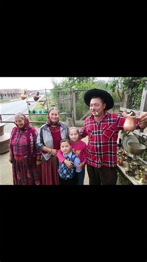 Meeting Romani People #travel #romania #culture