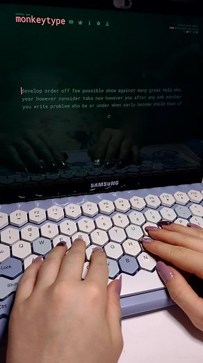 Discover How to Change Color Themes with this Fun Typing Game!