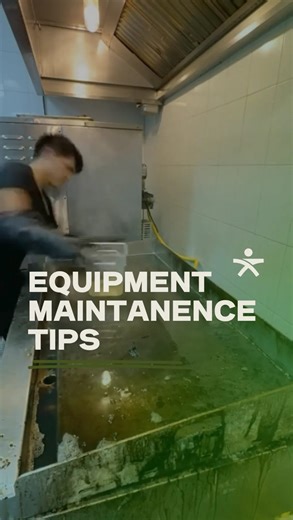 A clean flat top = a better kitchen. Neglecting your grill leads to uneven cooking, food safety risks, and costly breakdowns. Keep it in top shape with these key tips: - Consistent Heat for Faster Service – Grease buildup creates hot spots, causing inconsistent food quality. Cleaning your restaurant griddle daily ensures even cooking and reduces waste. - Prevent Cross-Contamination – Leftover residue harbors bacteria, increasing food safety violations. A thorough deep clean after every shift hel