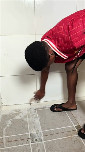 Last off of the day are for deep cleaning #cleanspace #fypシ #cleantoilet #fypシ