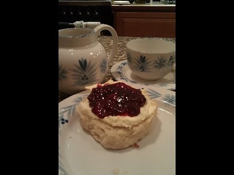 Quick and Easy: Blackberry and Apple Jam