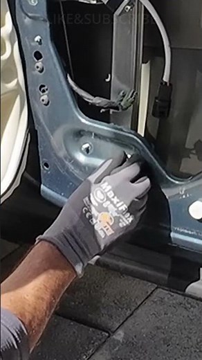 Silverado Rear Window Won’t Go Up? Regulator Replacement Guide