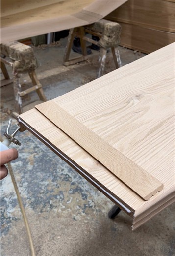 Third and final part of making the solid oak coffin ⚰️⚰️ Forgot to get more footage of the raised lid being made and spraying, but stay tuned until the end for the final piece! 👍🏻 @Festool UK #coffin #funeral #funeraltok #coffinmanufacturer #funeraldirector