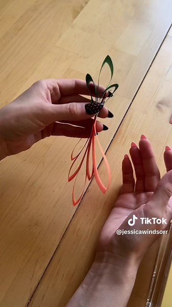 DIY Spring Vegetable Paper Garland for Gardeners