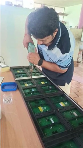 LED SCROLLING DISPLAY