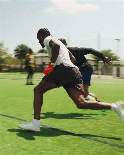 Beau Brade Explodes Through the Kick and Get Up Drill