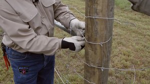 Our goal is to make your experience of installing a fence as easy as possible. 🙌 Learn how to make a high-tensile slip knot for your fences. Visit https://utm.io/uejWF to learn about our fence and tool solutions for your projects. | Stay-Tuff Fence
