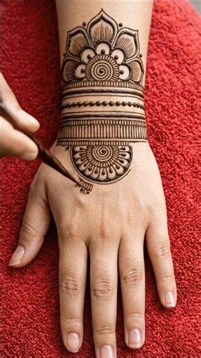 elegant floral mandala wrist bracelet mehndi with detailed finger patterns #henna #simplehenna