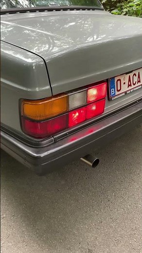 Tuned Volvo 240 starting up