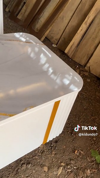 Tv Show Cases and Coffee Tables in Tajiri Furniture