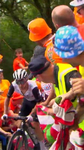 Do not obstruct the riders on the road! #safety #tdf2026 #continental #cycling #crash #dangerous