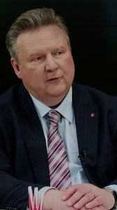 Herbert Kickl ist gescheitert. ❗️Es wird jetzt notwendig sein, dass die vernünftigen, politischen Kräfte der Mitte zueinander finden und Gespräche führen, wie es mit der 2. Republik weitergeht.Wir haben große Herausforderungen in Österreich und ich bin überzeugt, dass es notwendig sein wird, die nicht nur anzugehen und an einem Strang zu ziehen - sondern, dass sich alle politischen Entscheidungsträger ihrer Verantwortung bewusst werden. Das Staatsganze ist wichtiger als Parteiinteressen. 🤝💯In 