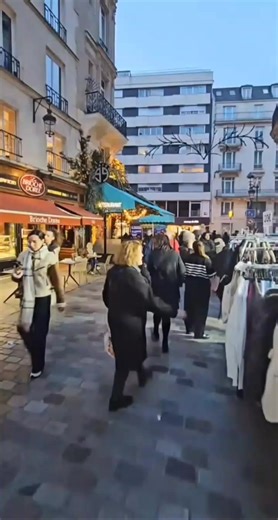 Exploring the Beauty of Paris: A Travel Guide