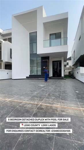 Danspring Concepts Int Ltd on Instagram: "FOR SALE!!!) 5 BEDROOM DETACHED HOUSE WITH SWIMMING POOL , Location: Megamound ,Lekki county, Lagos🇳🇬 Price: N580 Million Asking Title Global C of O & Building Approval N.B Watch home tour next post Features: 420 Sqm New Contemporary Design All Ensuite Rooms Fully Fitted Kitchen Pantry (kitchen store) Dining Area Swimming pool Bluetooth Speakers Spacious Living Area Spacious rooms Spacious Family Lounge Swimming Pool Pendant Lights Aesthetic Light fitt