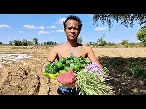 EATING RAW FRESH COW MEAT | the best traditional recipe for cow meat in rural area