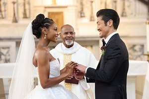 Chicago Med: Check out April and Ethan’s wedding photos!