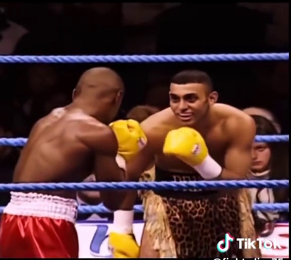 The King Prince Naseem: Unforgettable Boxing Style & Footwork