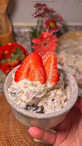 Summer Berry Cheesecake Salad Recipe👇🍓🫐✨ This one is a HIT everytime 😍 I’ve been gatekeeping this ole for years from you guys but it’s time to share because it’s so GOOD. You can switch out jello cheesecake mix and Greek yogurt for premade cheesecake filling and it’s just as good! This can also be a yummy protein snack by adding in vanilla protein powder & Greek yogurt. 🫐🍓✨ What you need👇 ✨8 oz whipped topping ✨1 box cheesecake pudding mix ✨2 cups sliced strawberries ✨1 cup blueberries ✨1