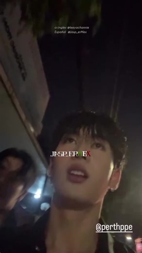 Santa le trajo un regalo ☺☺☺☺ @Santa @JASP_EROFFICIAL #santa #perthsanta #JASPER