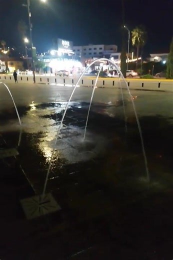 If you're thirsty in Ensenada, drink this O2 water!