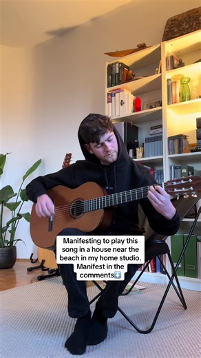 Spanish Classic Melody on Acoustic Guitar