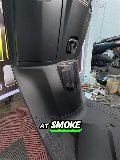 Fuel Tank Cover sa Giorno — Quick Install! 🔧✨ Panibagong upgrade na naman! 🚀 Step-by-step install ng fuel tank cover para sa Honda Giorno. Simple mod pero ang laki ng dagdag pogi points! 😎👌 Perfect para sa mga gusto ng clean look at dagdag proteksyon sa tank area. 💪 Follow for more Giorno mods and daily scooter content! 🛵🔥 #hondagiorno #Giorno #HondaGiorno125 #honda #Giorno125 #gioryes #fueltankcover #ScooterMods #papablog #DIYMotorcycle #cleanbuild #motovlogs #SCOOTERPHILIPPINES #motorse
